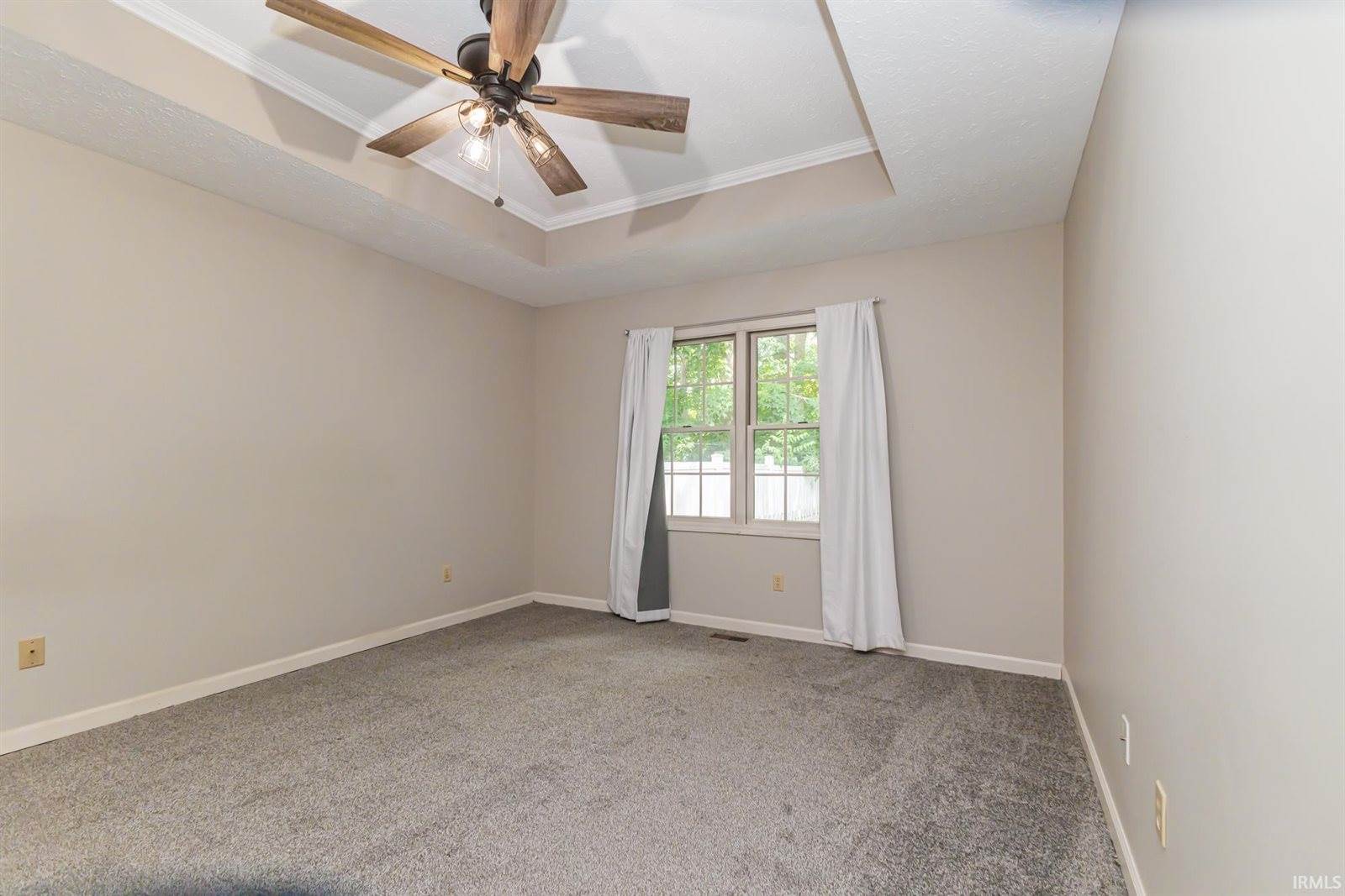 5000 W QUAIL RIDGE Drive, Muncie, IN 47304