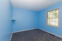 5000 W QUAIL RIDGE Drive, Muncie, IN 47304