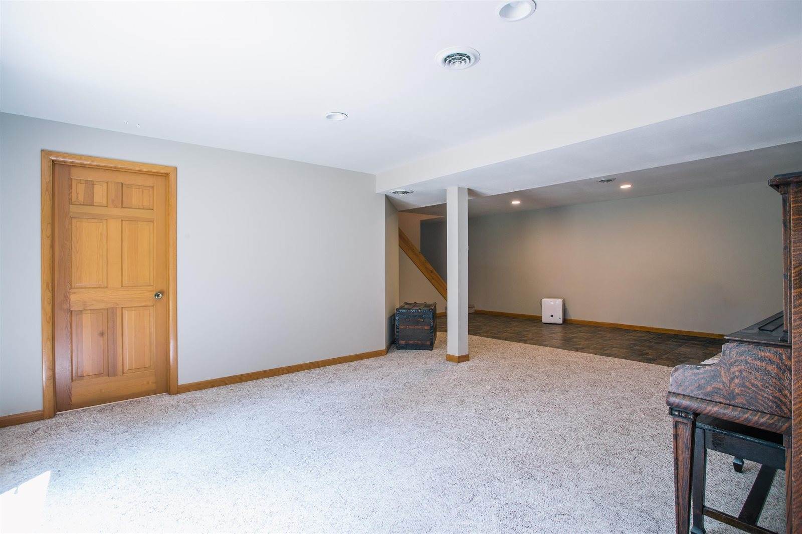 W6833 Ridge Road, Neillsville, WI 54456