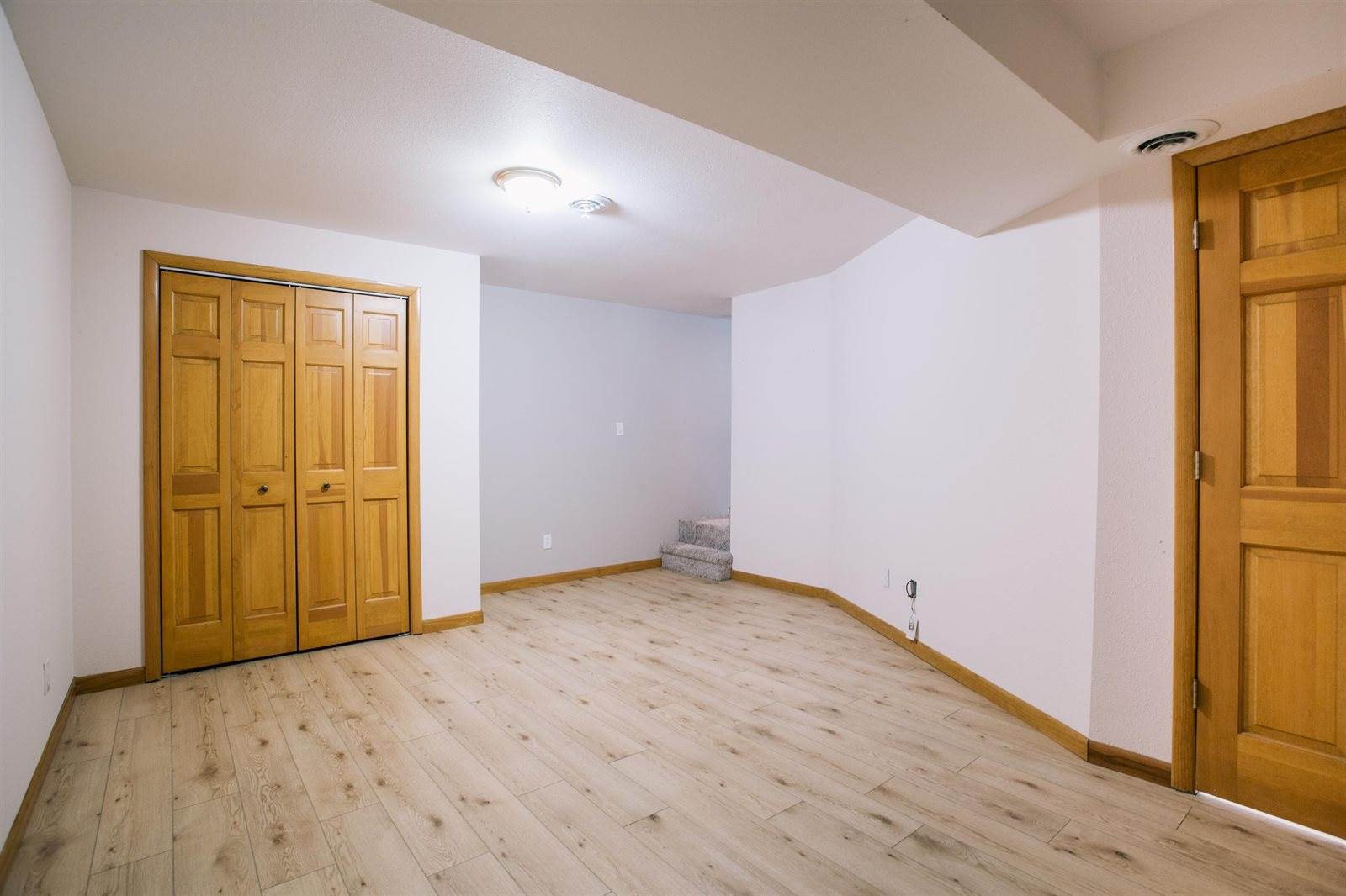 W6833 Ridge Road, Neillsville, WI 54456