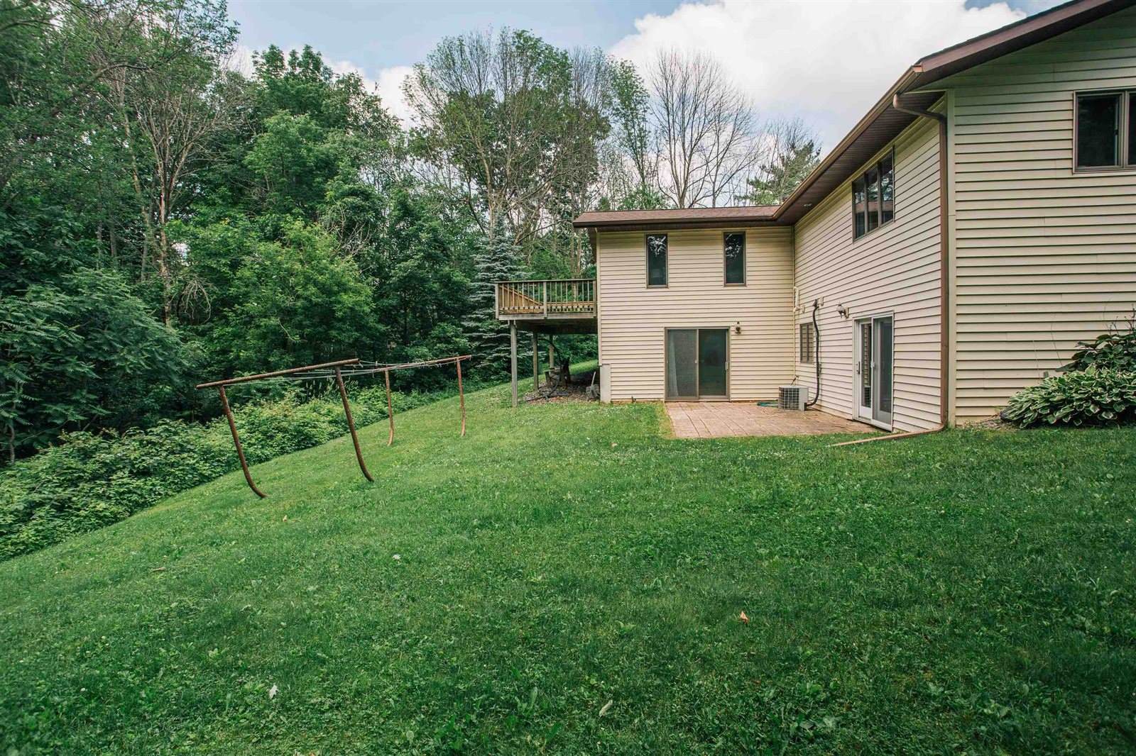 W6833 Ridge Road, Neillsville, WI 54456