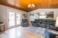 W6833 Ridge Road, Neillsville, WI 54456