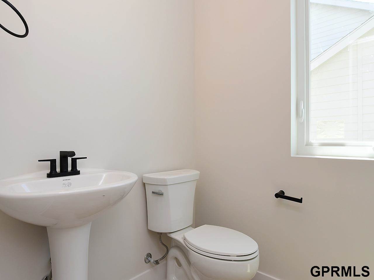 11053 South 217Th Street, Gretna, NE 68028