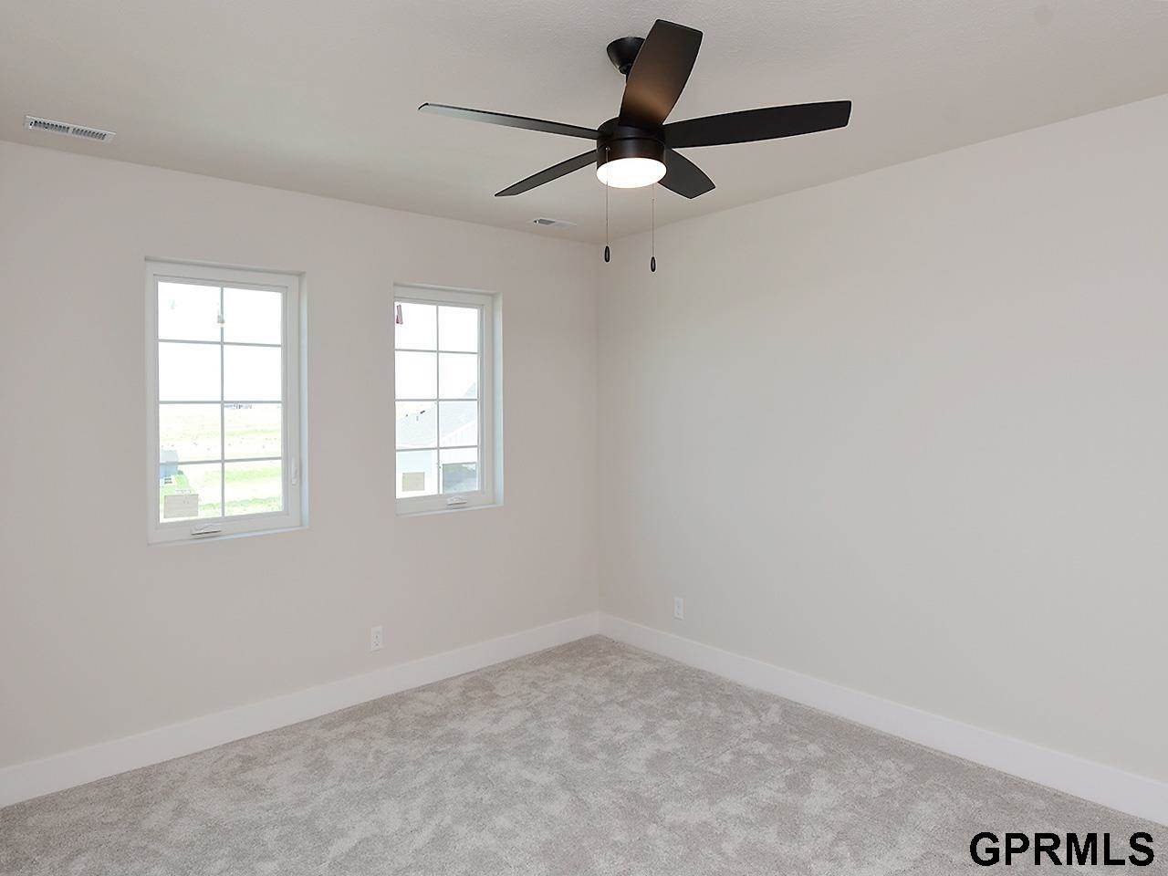 11053 South 217Th Street, Gretna, NE 68028