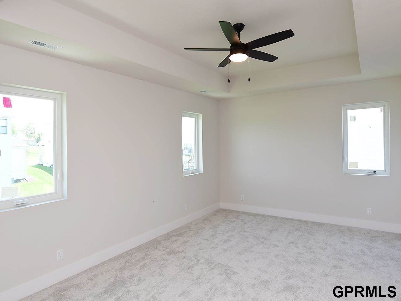 11053 South 217Th Street, Gretna, NE 68028