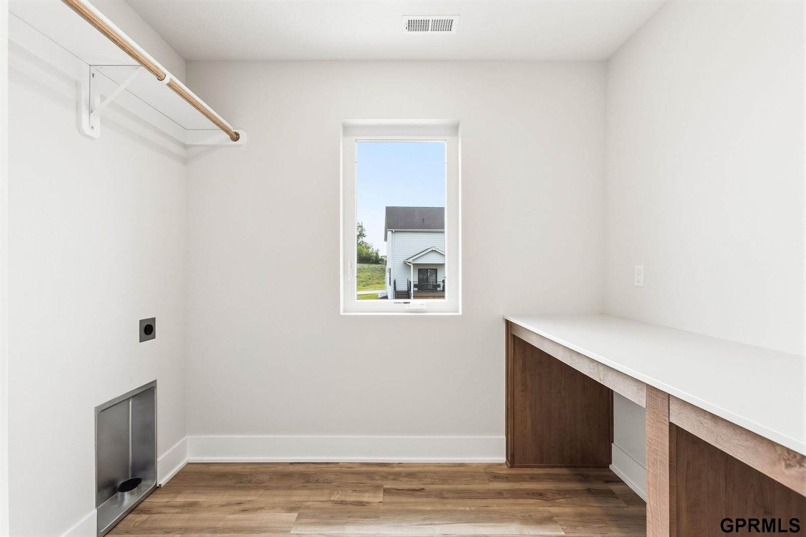 11053 South 217Th Street, Gretna, NE 68028