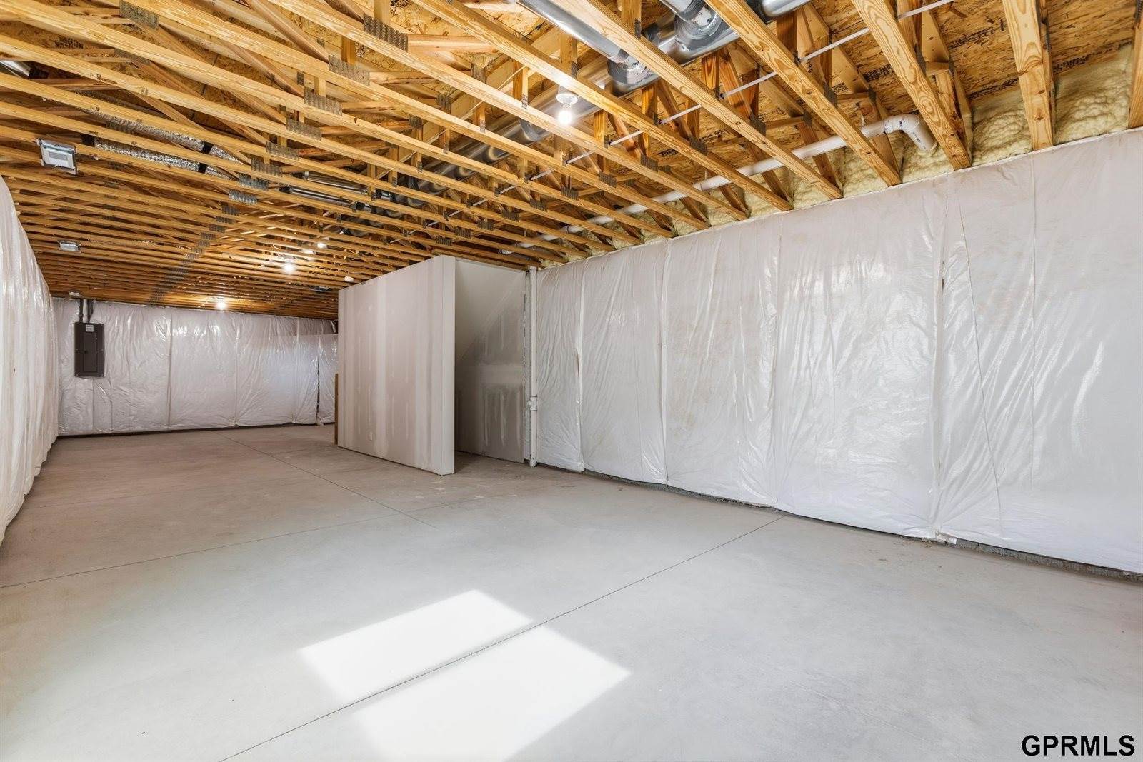 11053 South 217Th Street, Gretna, NE 68028