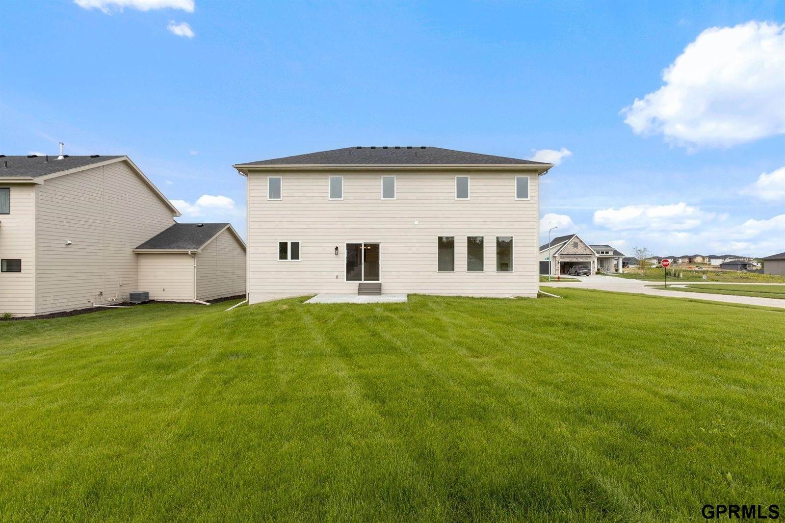 11053 South 217Th Street, Gretna, NE 68028