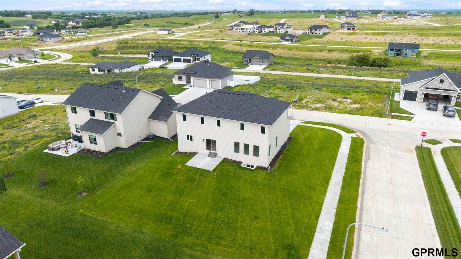 11053 South 217Th Street, Gretna, NE 68028