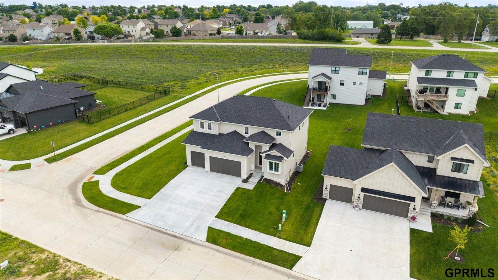 11053 South 217Th Street, Gretna, NE 68028