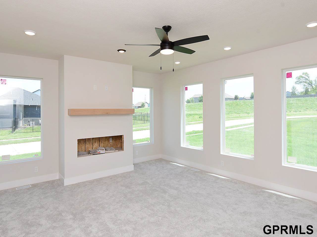 11053 South 217Th Street, Gretna, NE 68028