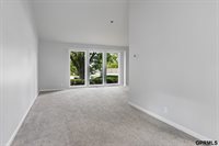 10754 Suffolk Circle, Omaha, NE 68127