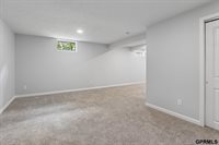 10754 Suffolk Circle, Omaha, NE 68127