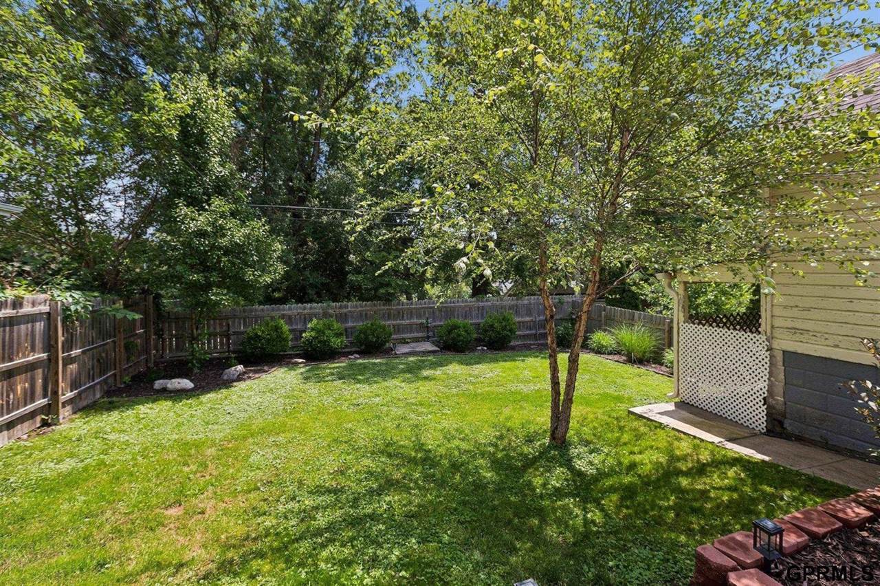 4219 South 12Th Street, Omaha, NE 68107