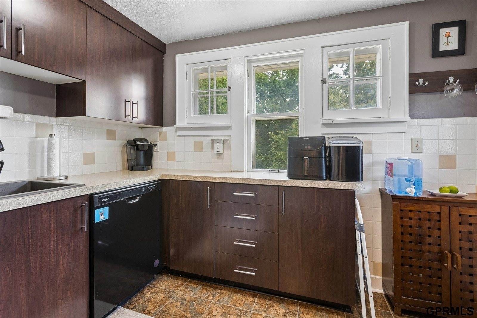 4219 South 12Th Street, Omaha, NE 68107