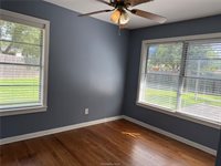 408 Brookside Drive, Bryan, TX 77801