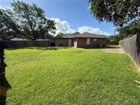 408 Brookside Drive, Bryan, TX 77801