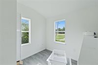 5205 East 11TH Street, Panama City, FL 32404