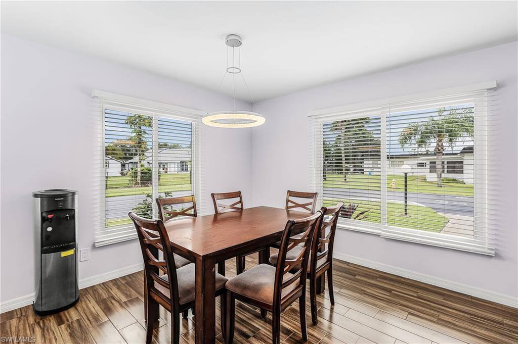 34 Hamlin Ct, Lehigh Acres, FL 33936