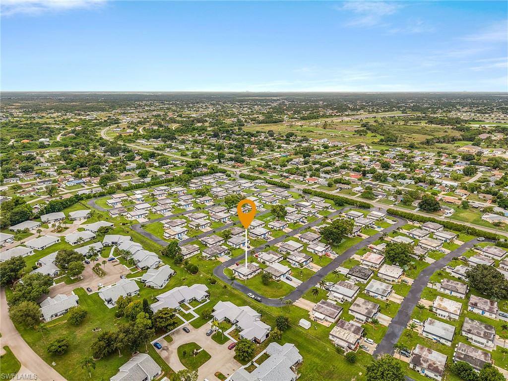 34 Hamlin Ct, Lehigh Acres, FL 33936