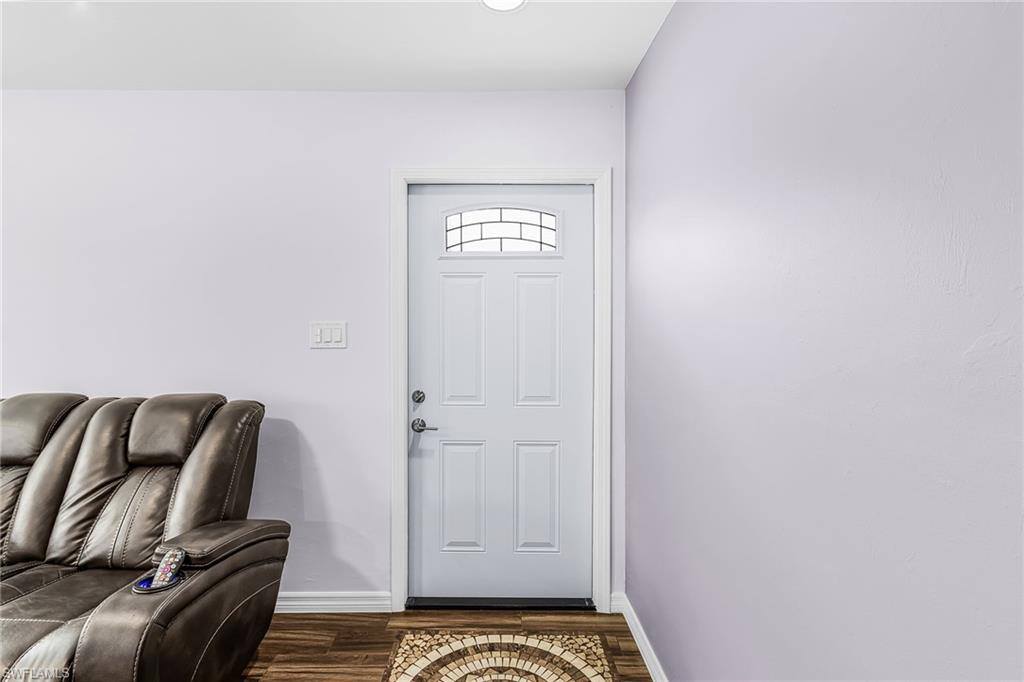 34 Hamlin Ct, Lehigh Acres, FL 33936