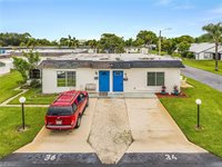 34 Hamlin Ct, Lehigh Acres, FL 33936