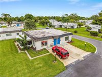 34 Hamlin Ct, Lehigh Acres, FL 33936