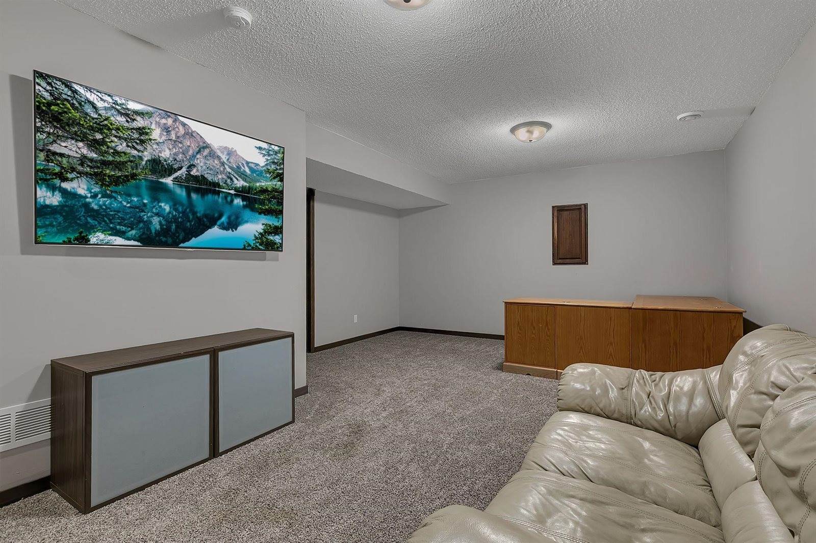20360 June Grass Drive, Big Lake, MN 55309