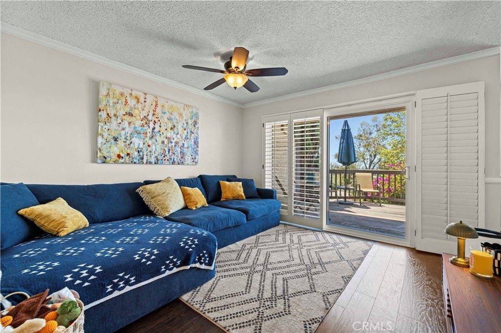 15614 Crestview Lane, Granada Hills, CA 91344