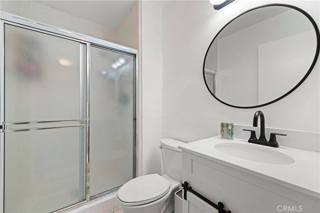 15614 Crestview Lane, Granada Hills, CA 91344