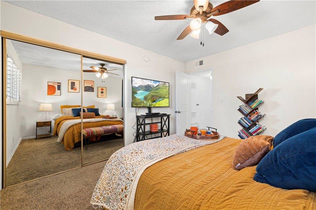 15614 Crestview Lane, Granada Hills, CA 91344