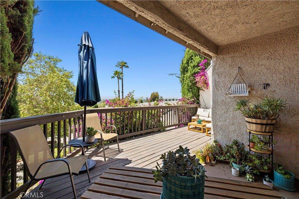 15614 Crestview Lane, Granada Hills, CA 91344