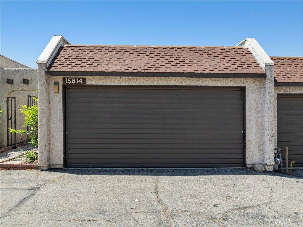15614 Crestview Lane, Granada Hills, CA 91344