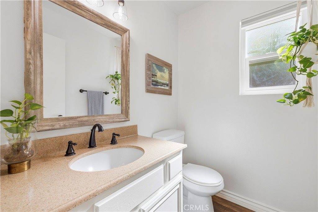 28235 Royal Road, Castaic, CA 91384