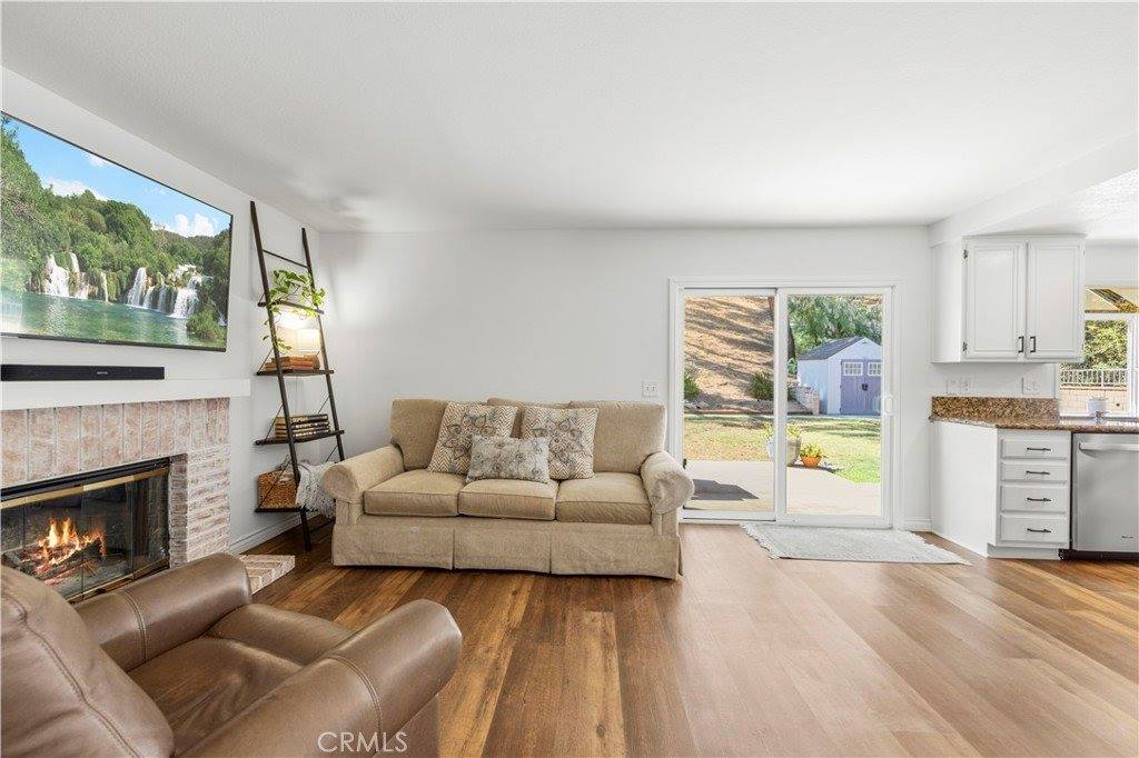 28235 Royal Road, Castaic, CA 91384