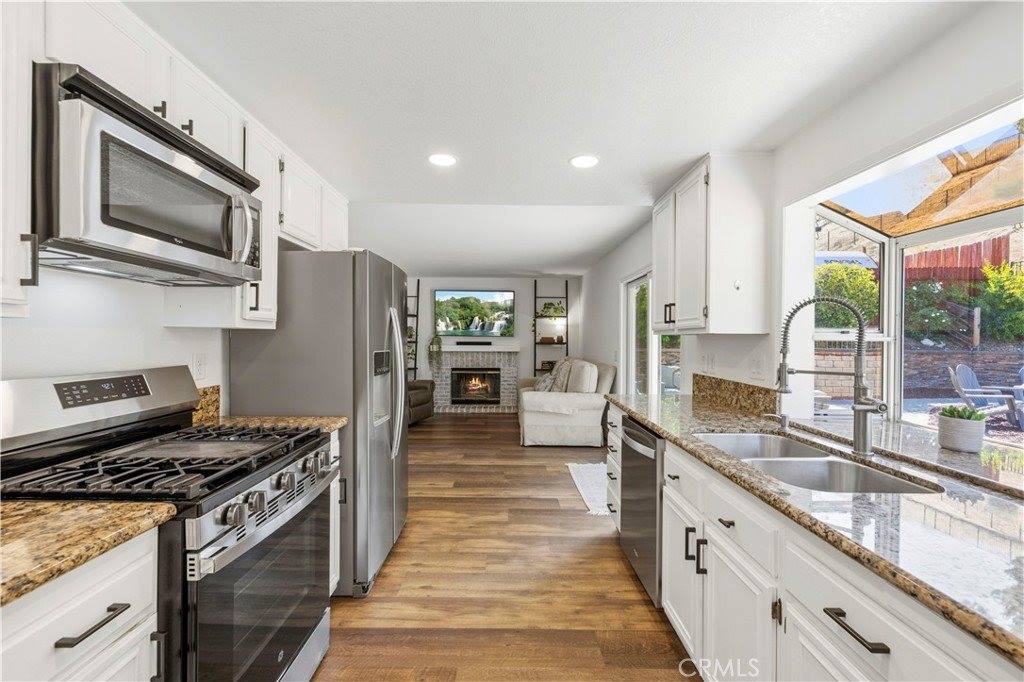 28235 Royal Road, Castaic, CA 91384