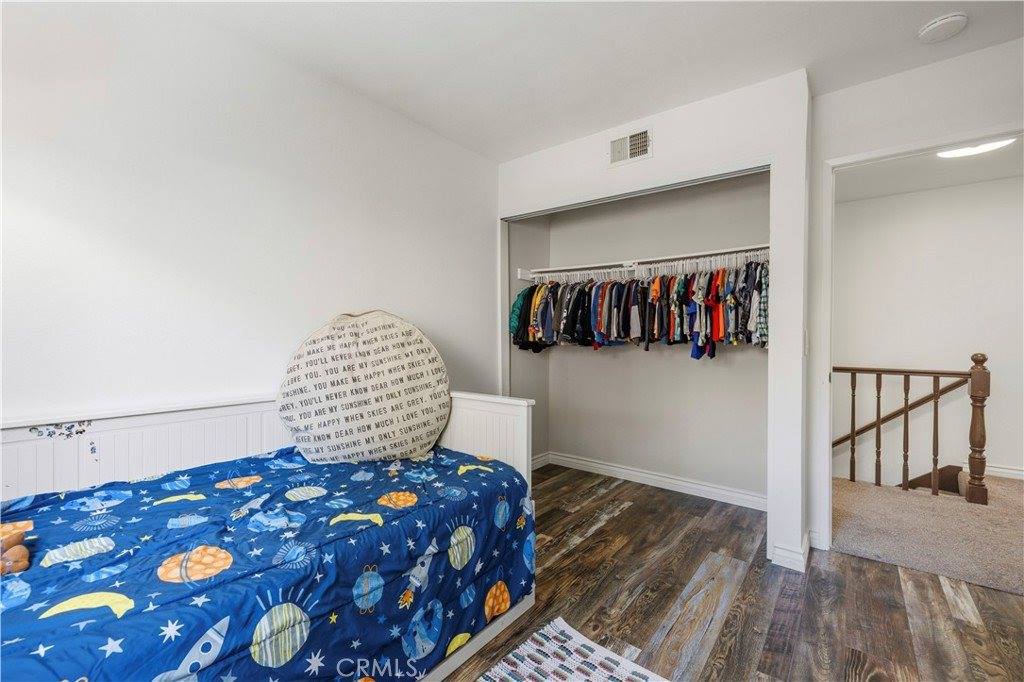 28235 Royal Road, Castaic, CA 91384