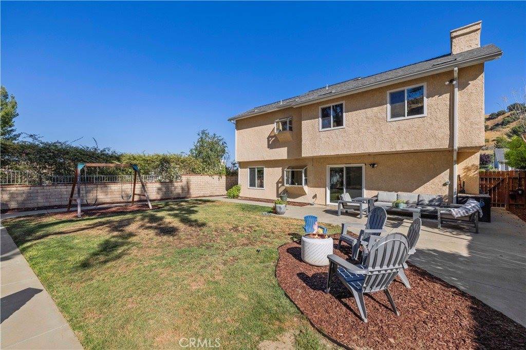 28235 Royal Road, Castaic, CA 91384