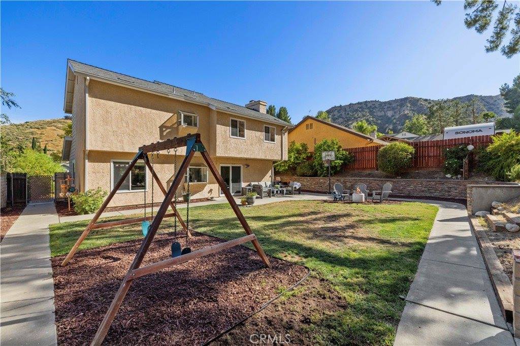 28235 Royal Road, Castaic, CA 91384