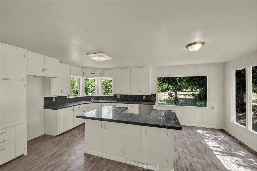 22550 Shady Grove Road, Middletown, CA 95461