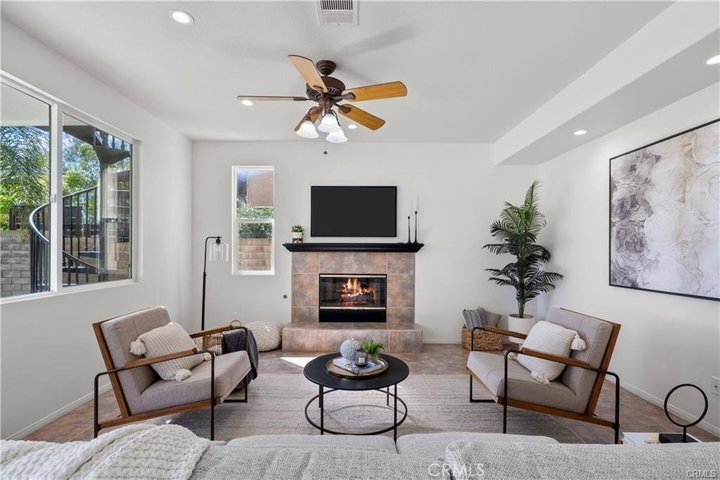 29052 Madrid Place, Castaic, CA 91384