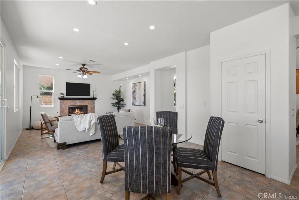 29052 Madrid Place, Castaic, CA 91384