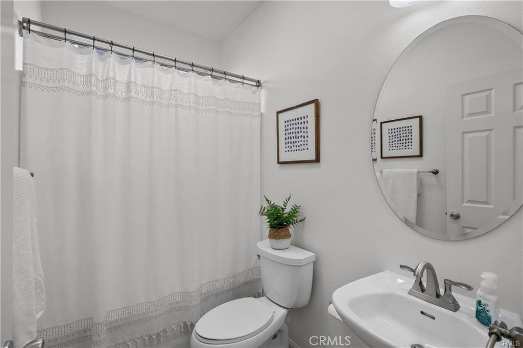 29052 Madrid Place, Castaic, CA 91384