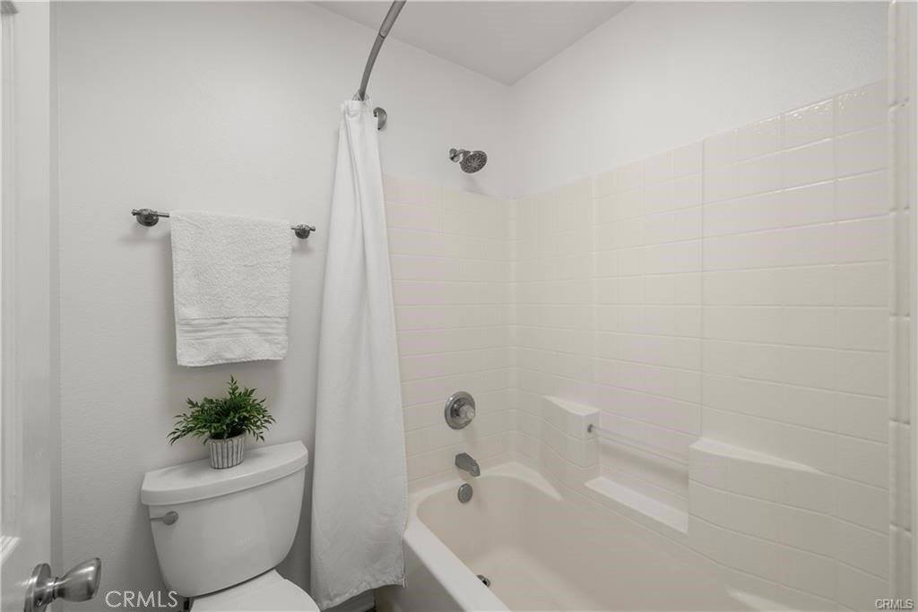 29052 Madrid Place, Castaic, CA 91384