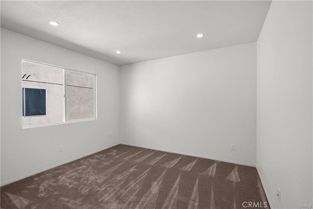 29052 Madrid Place, Castaic, CA 91384