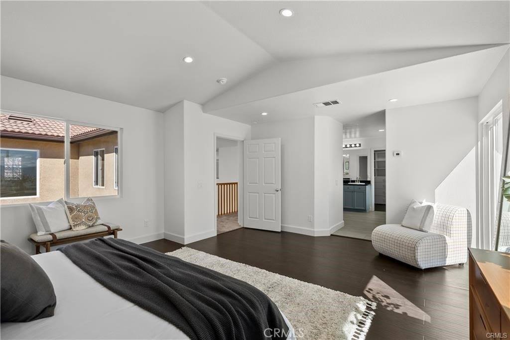 29052 Madrid Place, Castaic, CA 91384