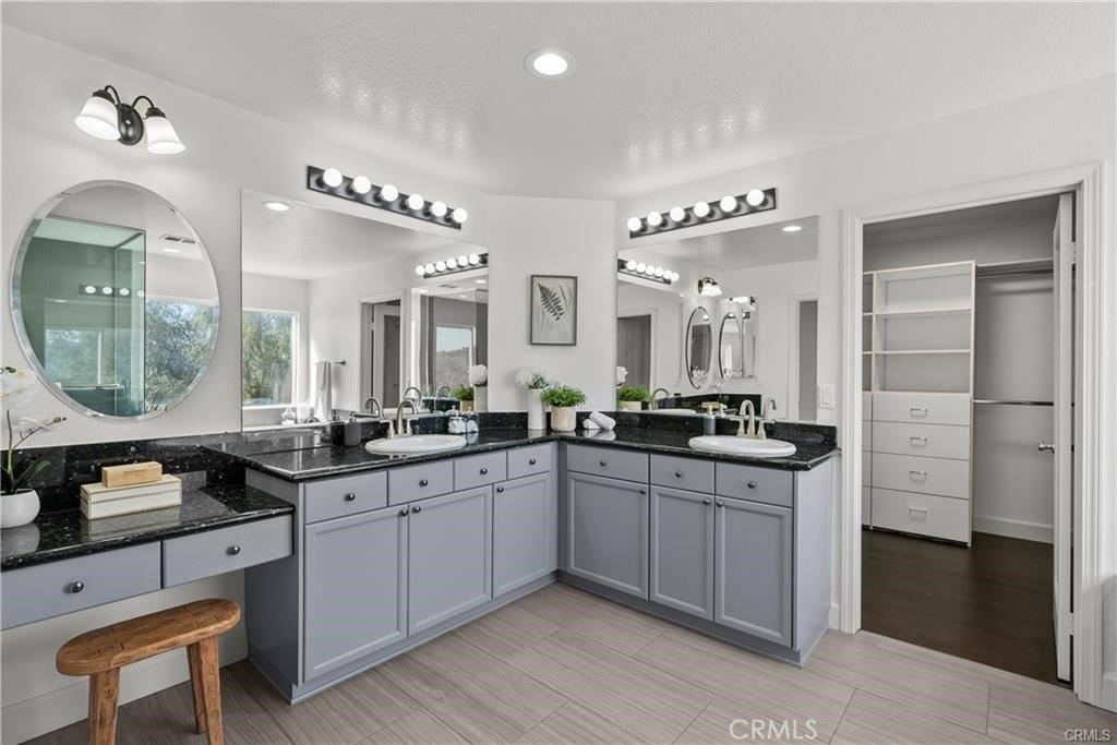 29052 Madrid Place, Castaic, CA 91384