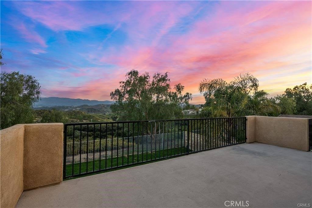 29052 Madrid Place, Castaic, CA 91384