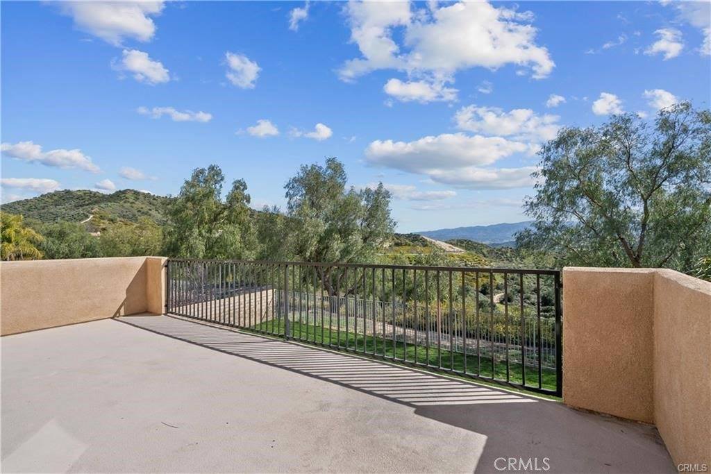 29052 Madrid Place, Castaic, CA 91384