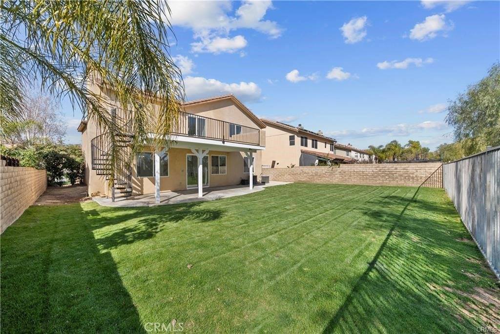29052 Madrid Place, Castaic, CA 91384